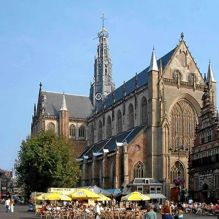 Met Tuin In Centrum